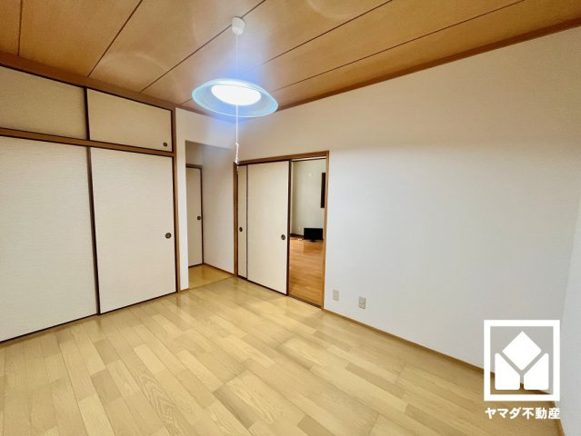 宇治市小倉町春日森の外観