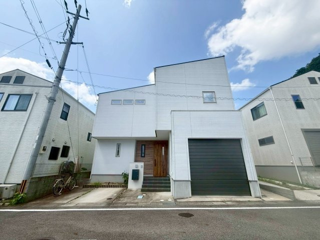 大津市国分2丁目　中古戸建て