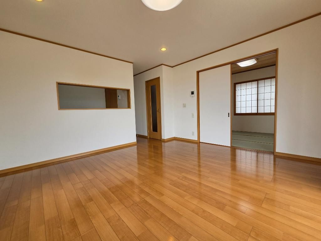 戸建 川越市大字平塚の居間・リビング