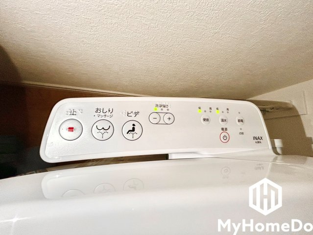 西区新福寺町　2期のトイレ|やさしい温もりで、快適なトイレタイムをサポートする温水洗浄便座