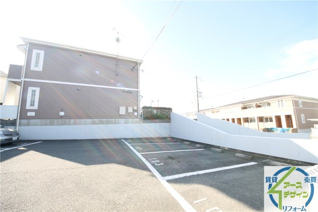 メゾンＨＫⅡの駐車場