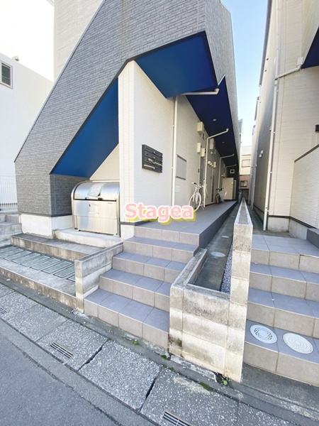 パークハウス東宮原のエントランス