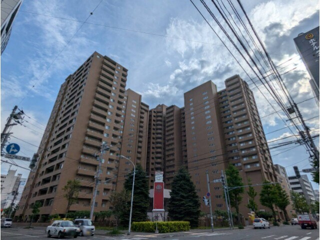 アパタワーズ札幌大通公園
