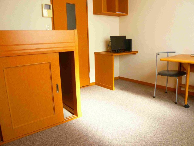 レオパレスメルベーユの居間・リビング|家具・家電付きのお部屋です。