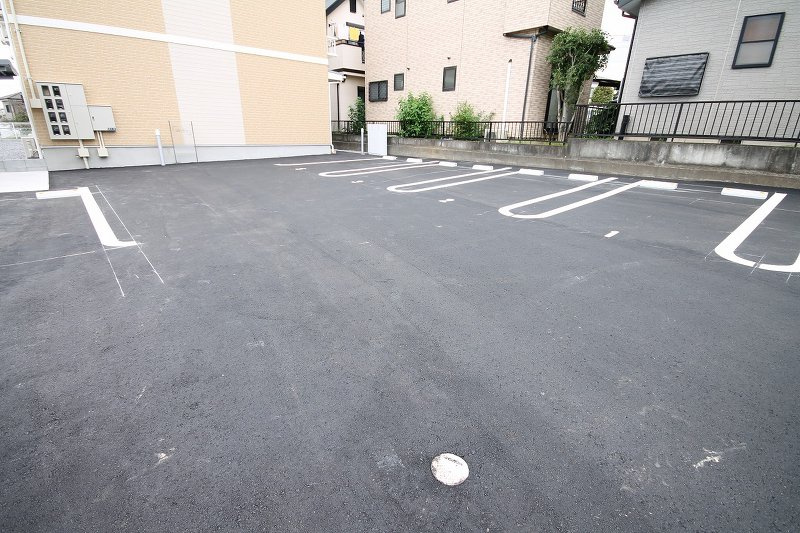 Ｌａ Ｔｅｒｒｅの駐車場|駐車場5台分