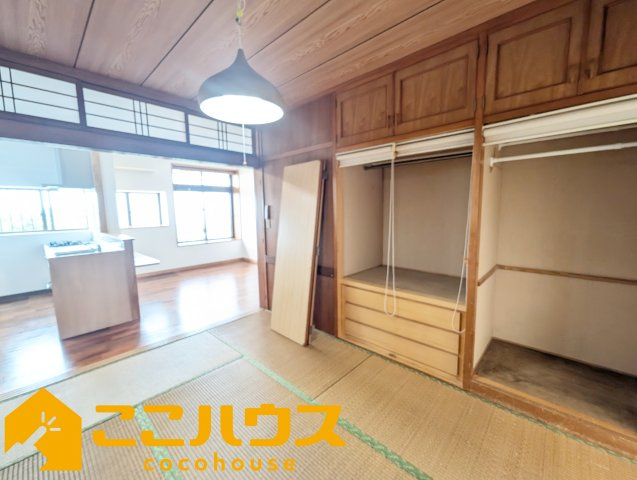 南城市知念海野　中古一戸建て　の収納|和室6帖