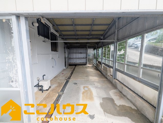 南城市知念海野　中古一戸建て　の駐車場|駐車場