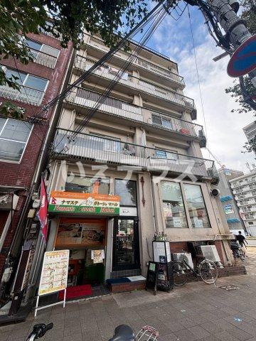 大崎ビルのエントランス