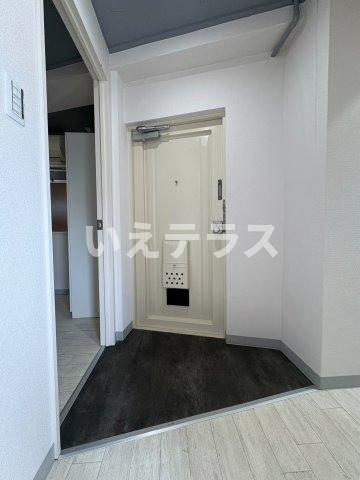 大崎ビルの玄関