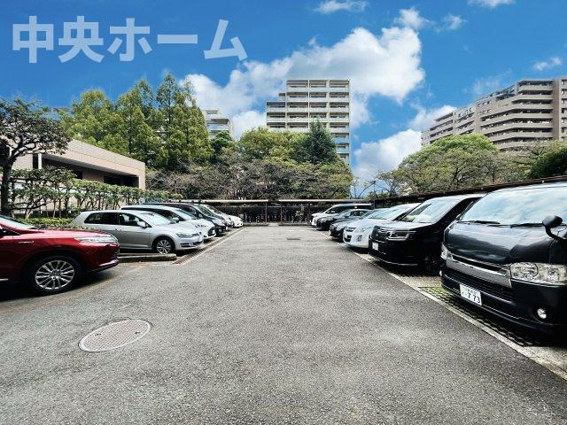 東陽町公園ハイツ壱番館の駐車場|【敷地内駐車場】最新の空き状況や費用などの詳細は担当スタッフまでお問い合わせください。