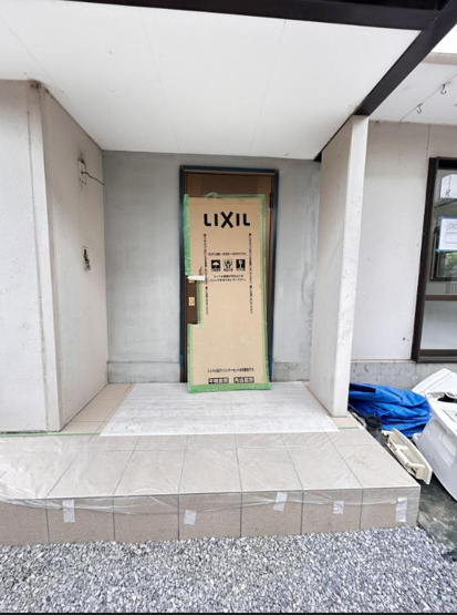 【玄関】 | 結城市大字結城　中古戸建