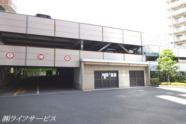 【駐車場】 | ルネペアズシティ | 敷地内駐車場