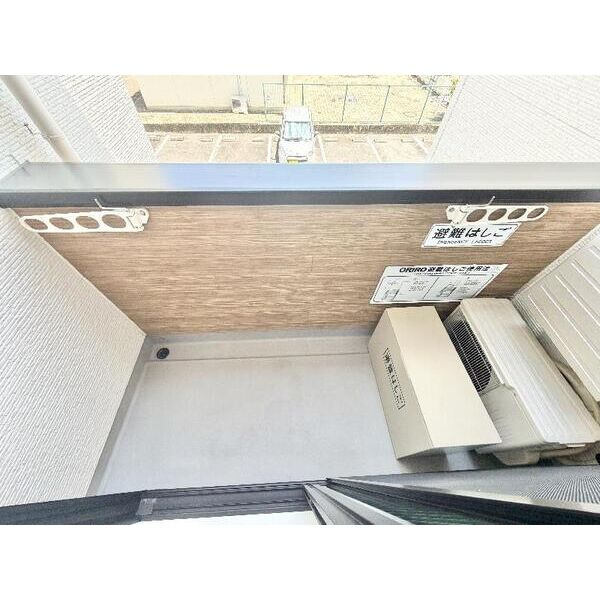CRASTINE東味鋺3丁目Ⅱ　名古屋市賃貸　仲介手数料無料のバルコニー