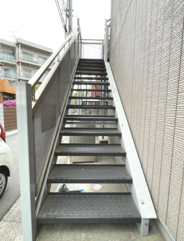Le ciel bleuのエントランス