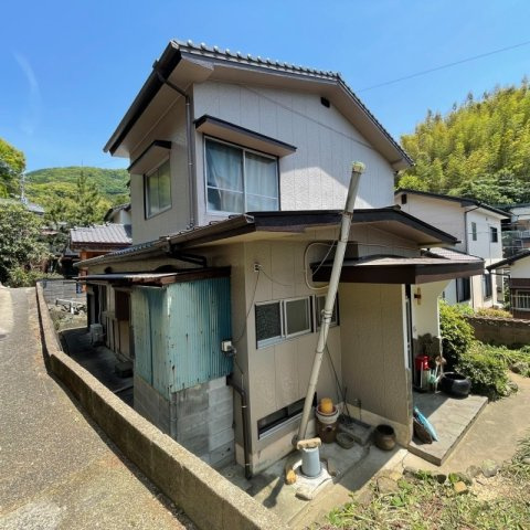 松山町一戸建の外観