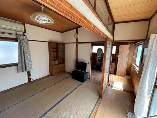 別府市上人本町の和室