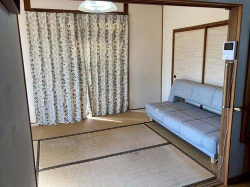 別府市上人本町の和室