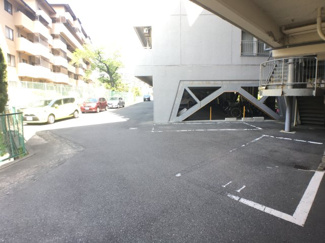 【駐車場】 | ライオンズマンション千里丘