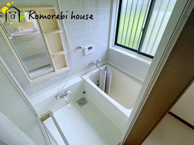白岡市西10丁目　中古一戸建ての浴室|26.6.11　撮影済み