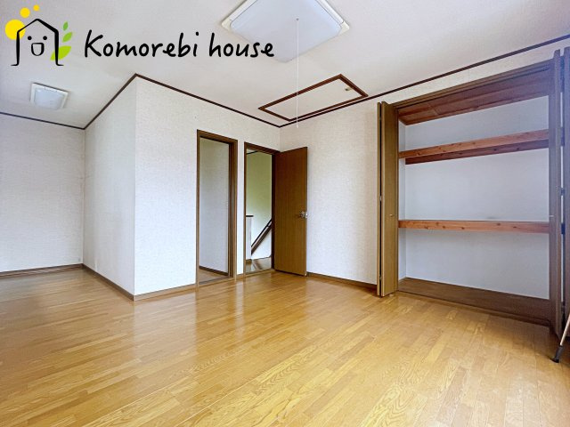 白岡市西10丁目　中古一戸建ての寝室|26.6.11　撮影済み