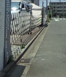 藤沢市石川１丁目のアパートのエントランス