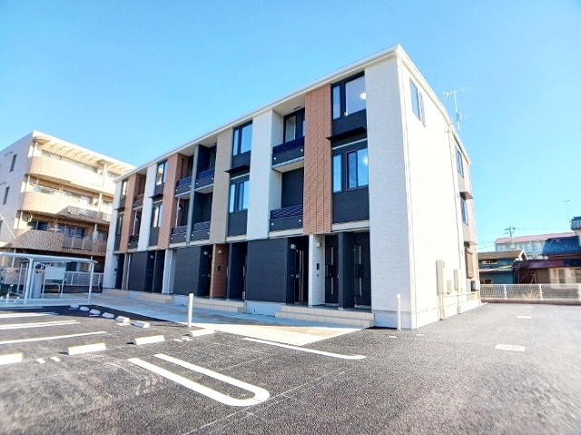 藤沢市石川１丁目のアパート