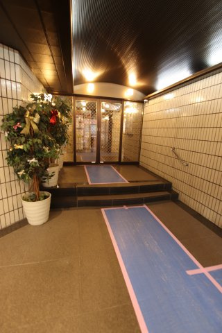 ベル・パークシティ西新宿のエントランス