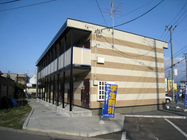 レオパレスアムール