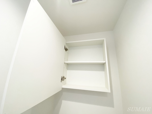 リブリ・さいたま新都心Ⅱの収納|トイレにも収納あります！