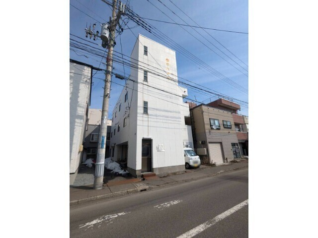 メゾン　ニルヴァーナ