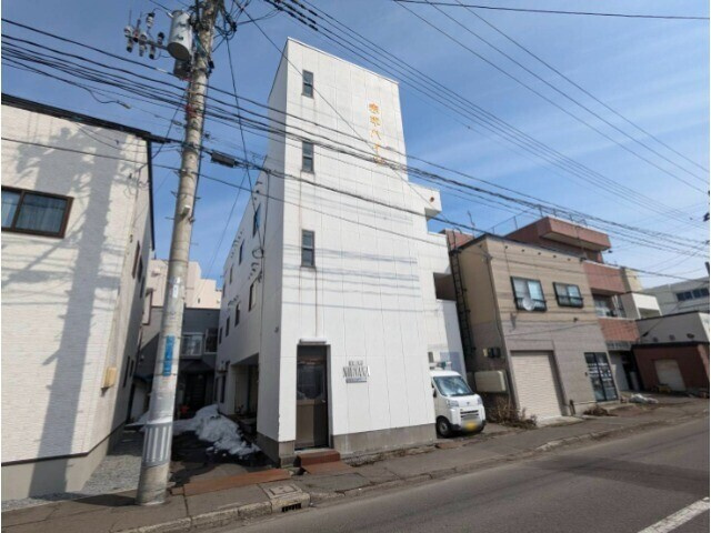 メゾン　ニルヴァーナ