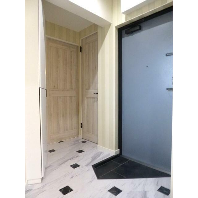 ＴＨＥ　ＯＸＦＯＲＤ　ＦＬＡＴ