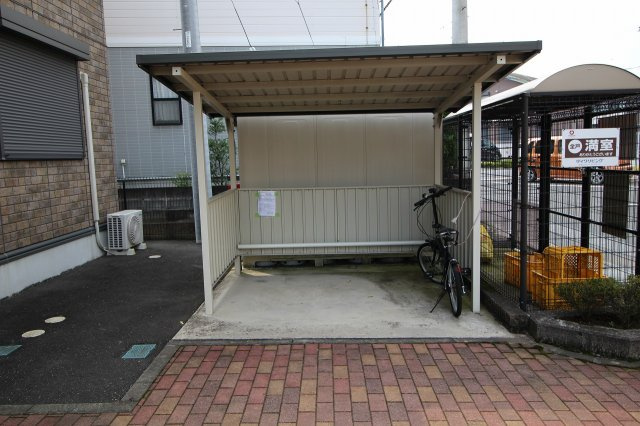 クレストヴィラ　A棟のその他共用部分|駐輪場