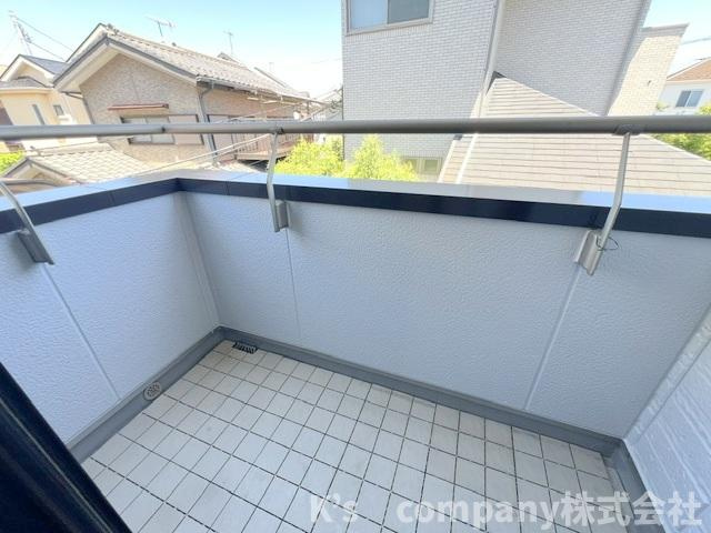 ◎茅ヶ崎市香川3丁目　中古戸建のバルコニー|2階バルコニー☆