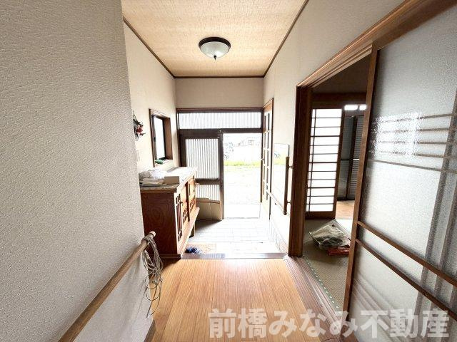 【中古平屋】玉村町下新田　３DK＋Sの玄関|ゆったりとした玄関です