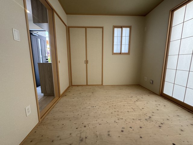 うるま市江洲（全10棟）G号棟の和室|G号棟　和室4.5帖＋収納付き♪