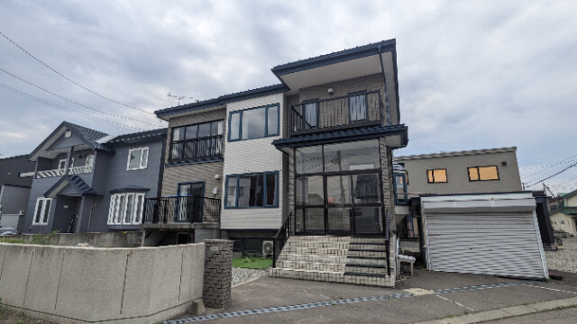 一戸建貸家（東７南２３）