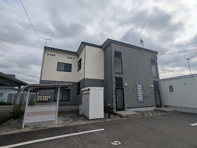 レオパレス彩雅