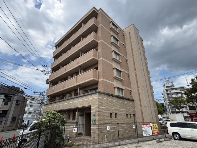 ストリクト井尻