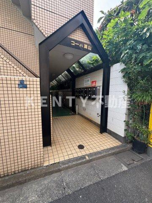 【エントランス】 | コーポ須山 | ゆとりのあるエントランスです