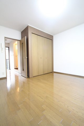 サンフォレストの洋室