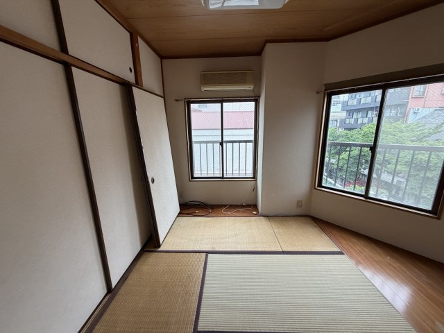 熱海市　栗原ビル3Fの和室