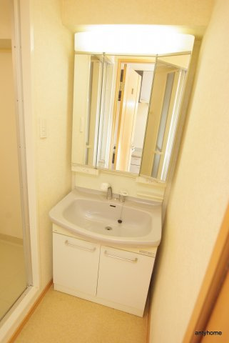 シェルマンド淡路　仲介手数料無料の洗面所