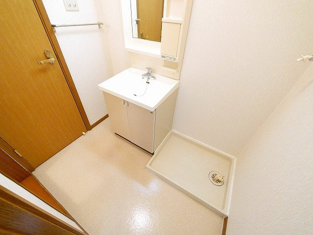 サンタローザの設備|室内に洗濯機が置けます