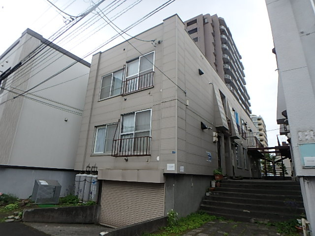 サテライト山鼻Ｂ