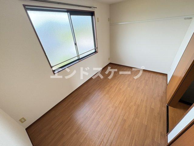 ウェル　コリーヌの洋室|高崎、前橋のお部屋探しはエンドスケープまで！お客様の理想お聞かせ下さい♪