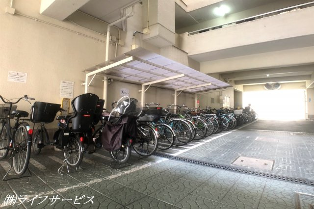 【駐輪場】 | ネオハイツ第２新大阪 | 駐輪場