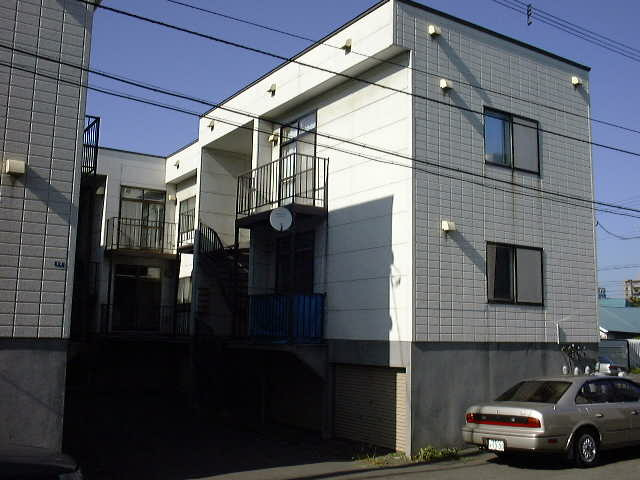 クレセントハウスＡ棟