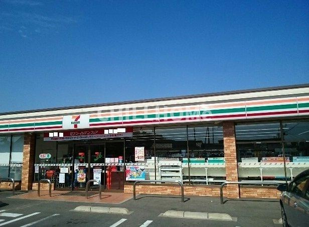 ヴァンクールの周辺|セブンイレブン玉村下新田店まで600m
当社、チルホームのHPもご覧ください(^^)/物件情報多数♪