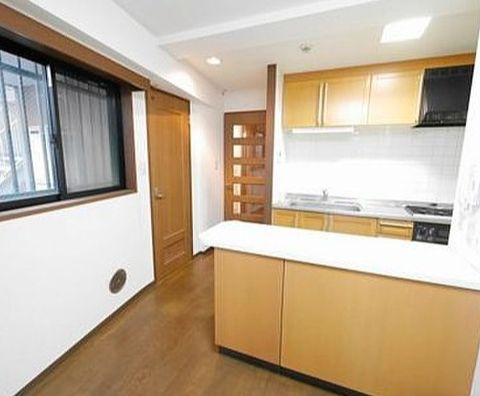 ミラベル関谷のキッチン|コンパクトなキッチンで掃除もラクラク